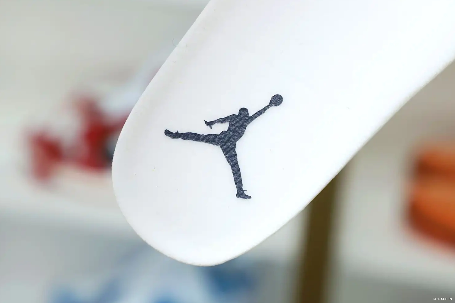 'WHITE' Kimikick RETRO DESIGN X FRAGMENT 3 AIR JORDAN SP 0708